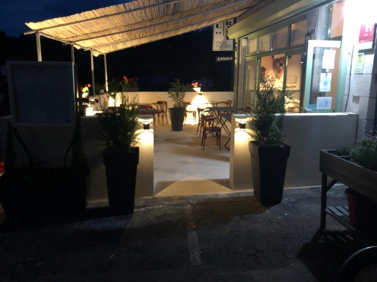 אלאנשה Logis Hotel Le Relais Des Remparts מראה חיצוני תמונה